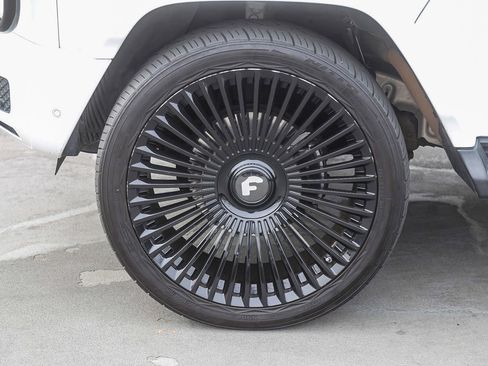 Used 2021 Mercedes-Benz G 550 image 9