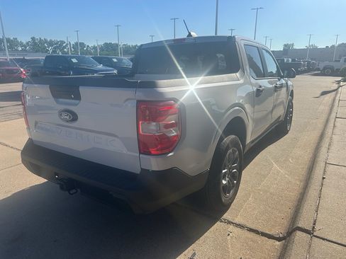 New 2025 Ford Maverick XLT FWD image 5