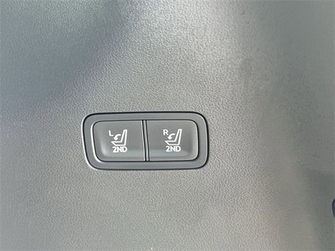 Used 2025 Hyundai Santa Fe SEL image 39