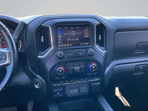 Used 2020 Chevrolet Silverado 1500 RST AWD/4WD image 10