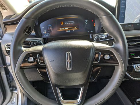 Used 2024 Lincoln Corsair Reserve image 30