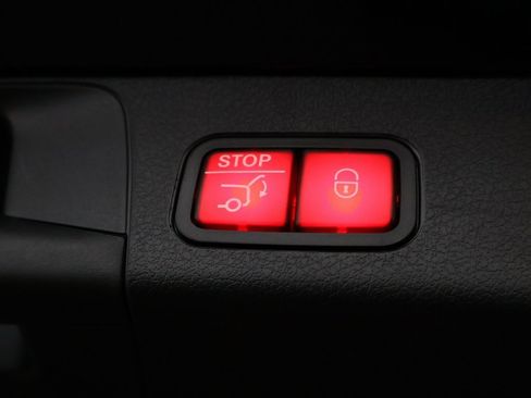 New 2026 Mercedes-Benz GLB 35 AMG 4MATIC image 19