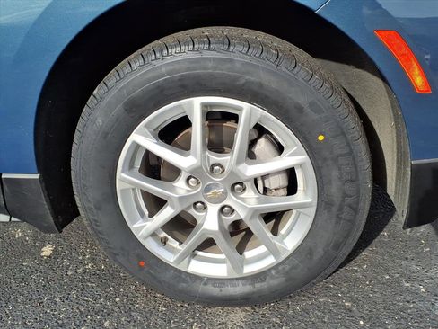 Certified 2024 Chevrolet Equinox LT w/ LPO, Floor Liner Package image 10