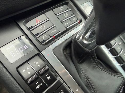 Used 2016 Porsche Macan S AWD/4WD image 14