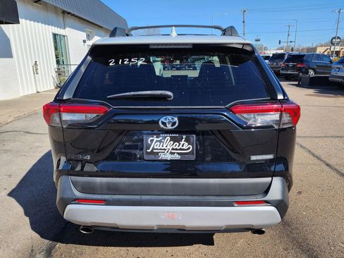 Used 2019 Toyota RAV4 Adventure w/ Cold Weather Package AWD/4WD image 6