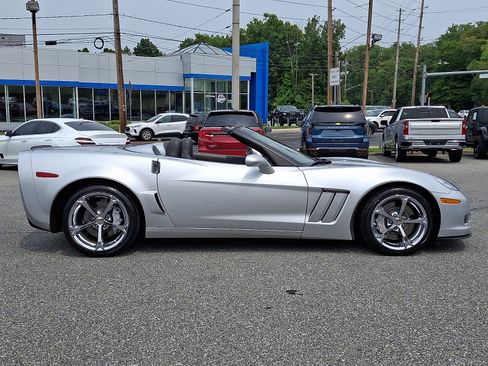Used 2012 Chevrolet Corvette Grand Sport RWD image 7