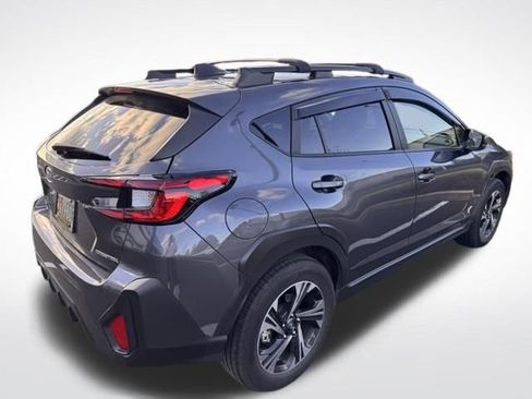 Used 2024 Subaru Crosstrek 2.0i Premium image 6