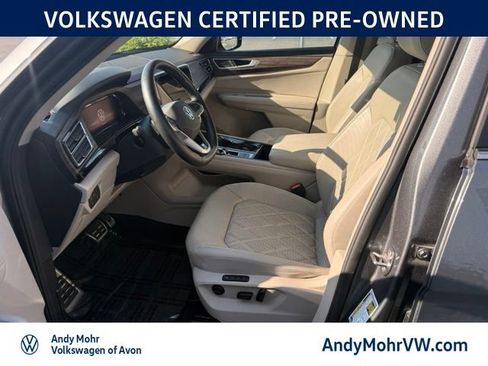 Used 2024 Volkswagen Atlas SEL Premium R-Line AWD/4WD image 13