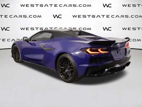 Used 2025 Chevrolet Corvette Z06 RWD image 45