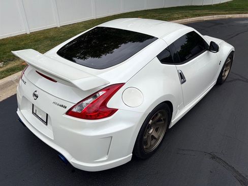 Used 2013 Nissan 370Z NISMO RWD image 27