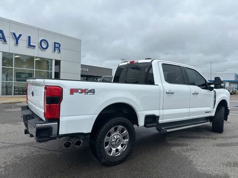 Used 2023 Ford F250 Lariat w/ Chrome Package AWD/4WD image 19