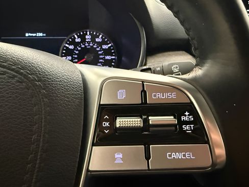 Used 2022 Kia Telluride EX w/ EX Premium Package FWD image 19