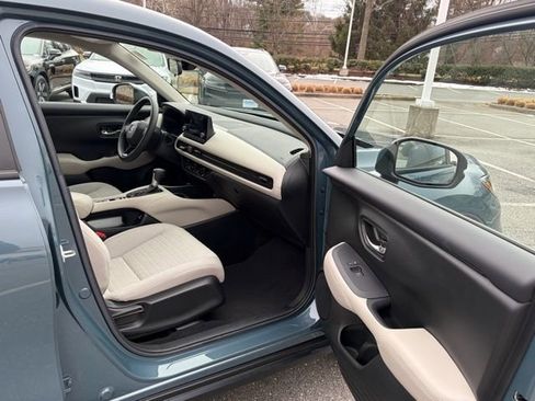 Certified 2023 Honda HR-V LX image 26
