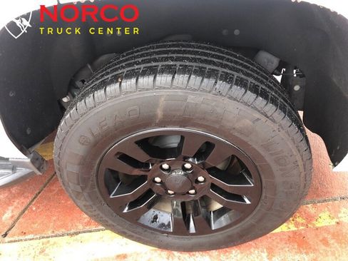 Used 2018 Chevrolet Tahoe LS w/ Max Trailering Package image 12