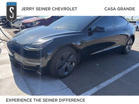 Used 2023 Tesla Model 3 Standard Range RWD image 1