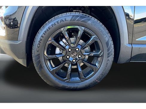 New 2026 GMC Terrain Elevation w/ Elevation Premium Package AWD/4WD image 11