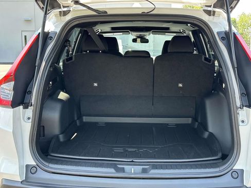 Certified 2025 Honda CR-V Sport image 9