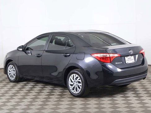 Used 2019 Toyota Corolla LE FWD image 6