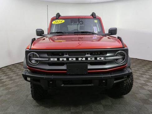 Used 2024 Ford Bronco Big Bend w/ Sasquatch Package AWD/4WD image 4