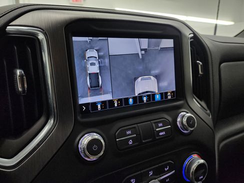 Used 2023 GMC Sierra 3500 Denali w/ Denali Ultimate Package image 19