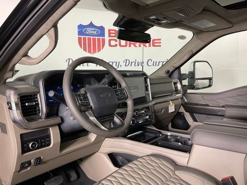 New 2026 Ford F350 Platinum w/ Platinum Plus Package AWD/4WD image 13