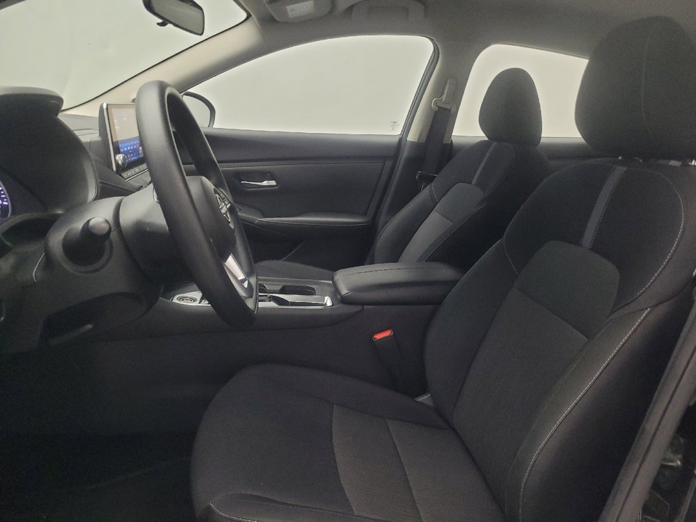 Used 2025 Nissan Sentra SV w/ Trunk Package FWD image 17