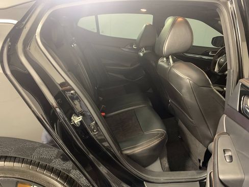 Used 2023 Nissan Maxima SR w/ Sport Mat Group FWD image 37