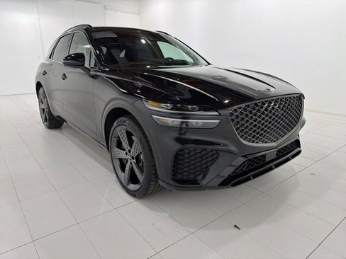 Used 2022 Genesis GV70 3.5T Sport w/ Sport Prestige Package image 7