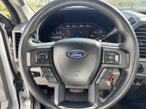 Used 2020 Ford F350 XL w/ Power Equipment Group image 19