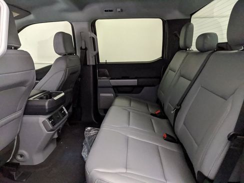 New 2025 Ford F150 Lightning Flash image 23