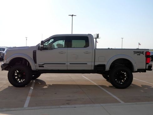New 2026 Ford F250 Lariat w/ Black Appearance Package AWD/4WD image 3