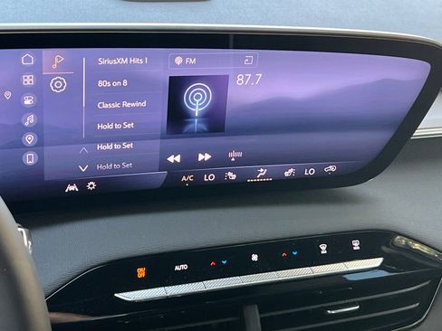New 2026 Buick Enclave Sport Touring w/ Power Package FWD image 18