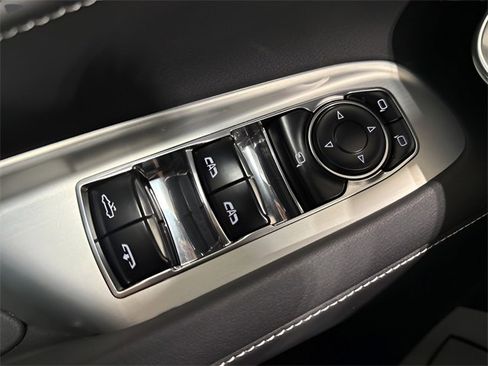 Used 2025 Chevrolet Corvette Stingray Preferred Conv w/ Battery Protection Package image 20