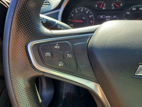 Used 2022 Chevrolet Malibu LT image 14