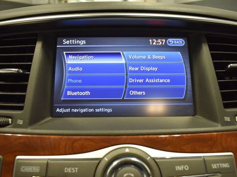 Used 2017 INFINITI QX80 4WD w/ Deluxe Technology Package image 27