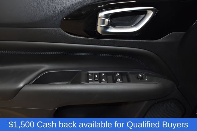 New 2026 Jeep Compass Latitude w/ Sun and Sound Group AWD/4WD image 28