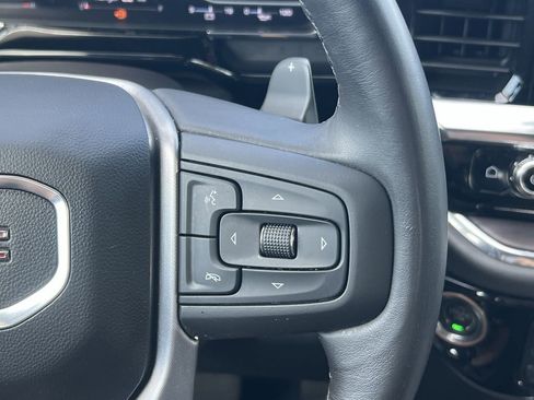 Used 2023 GMC Sierra 1500 SLT w/ SLT Premium Plus Package image 9