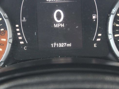 Used 2016 Jeep Renegade 75th Anniversary AWD/4WD image 9