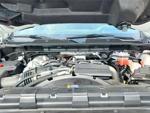 New 2026 Chevrolet Silverado 2500 ZR2 image 15