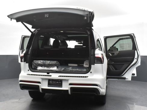 New 2026 INFINITI QX80 Autograph image 39