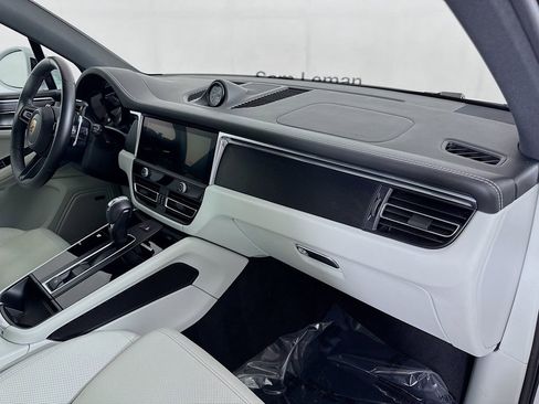 Used 2022 Porsche Macan GTS image 31