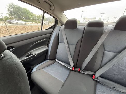 Used 2025 Nissan Versa SV w/ Trunk Package FWD image 38