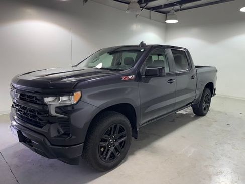 Used 2024 Chevrolet Silverado 1500 RST w/ Convenience Package II AWD/4WD image 3