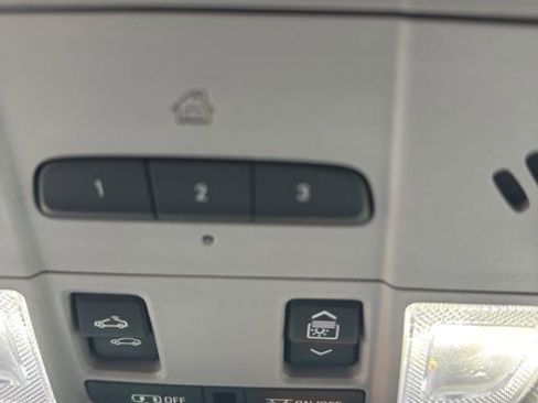 Used 2024 GMC Terrain AT4 w/ Infotainment Package II image 31