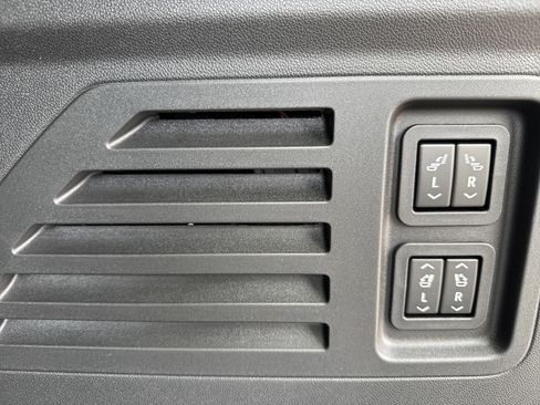 New 2026 Buick Enclave Avenir w/ Super Cruise Package image 35