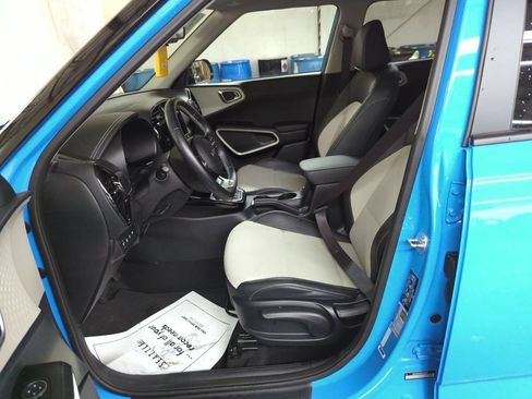Certified 2024 Kia Soul GT-Line FWD image 5