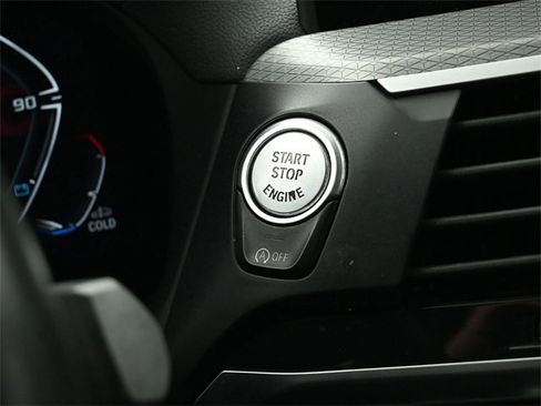 Used 2021 BMW X4 M40i image 43