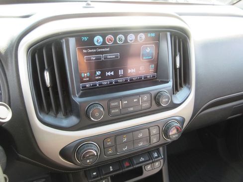 Certified 2018 GMC Canyon SLT w/ Driver Alert Package AWD/4WD image 32