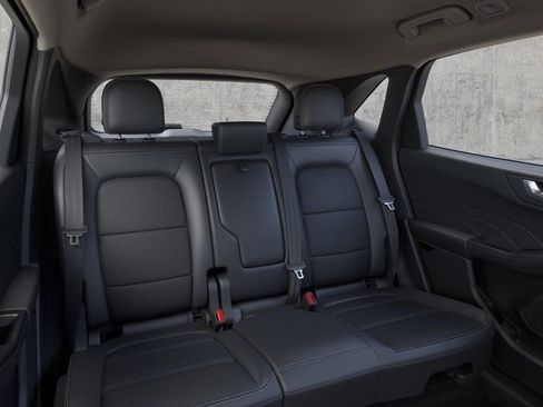 New 2025 Ford Escape SE w/ Class II Trailer Tow Package FWD image 11