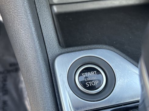 Used 2025 Nissan Sentra SV FWD image 23